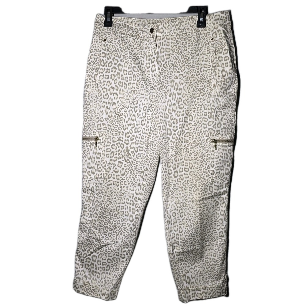 Chico's Cargo Leopard Pants Womens Sz 1 M Cropped Zipper Pockets Utility Classic